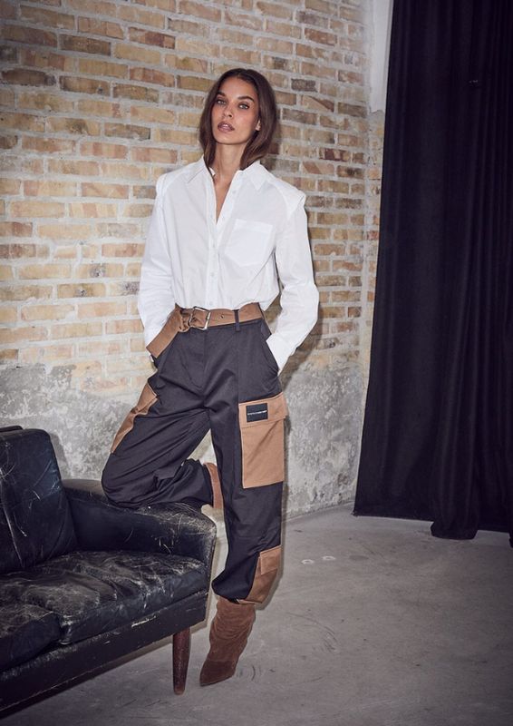 Haute L'Amitié Rabi Mix Pocket Pant Dusty Mocca Haute L'Amitié Rabi Mix Pocket Pant Dusty Mocca