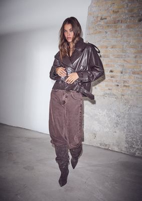 Haute L'Amitié Uni Mid Rise Tall Jeans Mocca Haute L'Amitié Uni Mid Rise Tall Jeans Mocca
