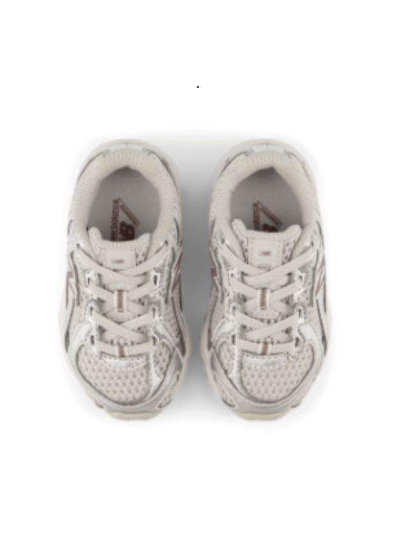 New Balance I7402P7 Grey Matter Pebble