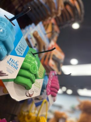 TOUGHEST CHEWERS/NYLON