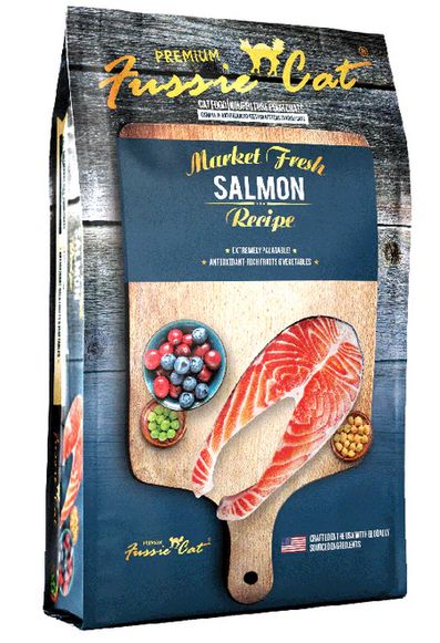 FUSSIE CAT PREMIUM MARKET FRESH SALMON RECIPE 2LBS