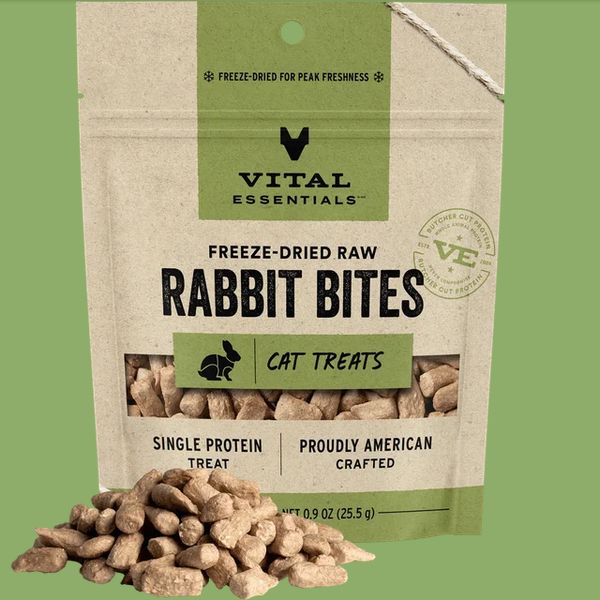 VITAL ESSENTIAL CAT 0.9OZ RABBIT BITES