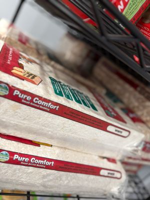 BEDDING &amp; LITTER