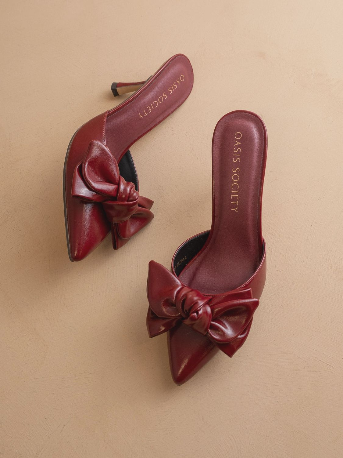 The Jane | Burgundy Wine Pointed Toe Bow Accent Kitten Heel