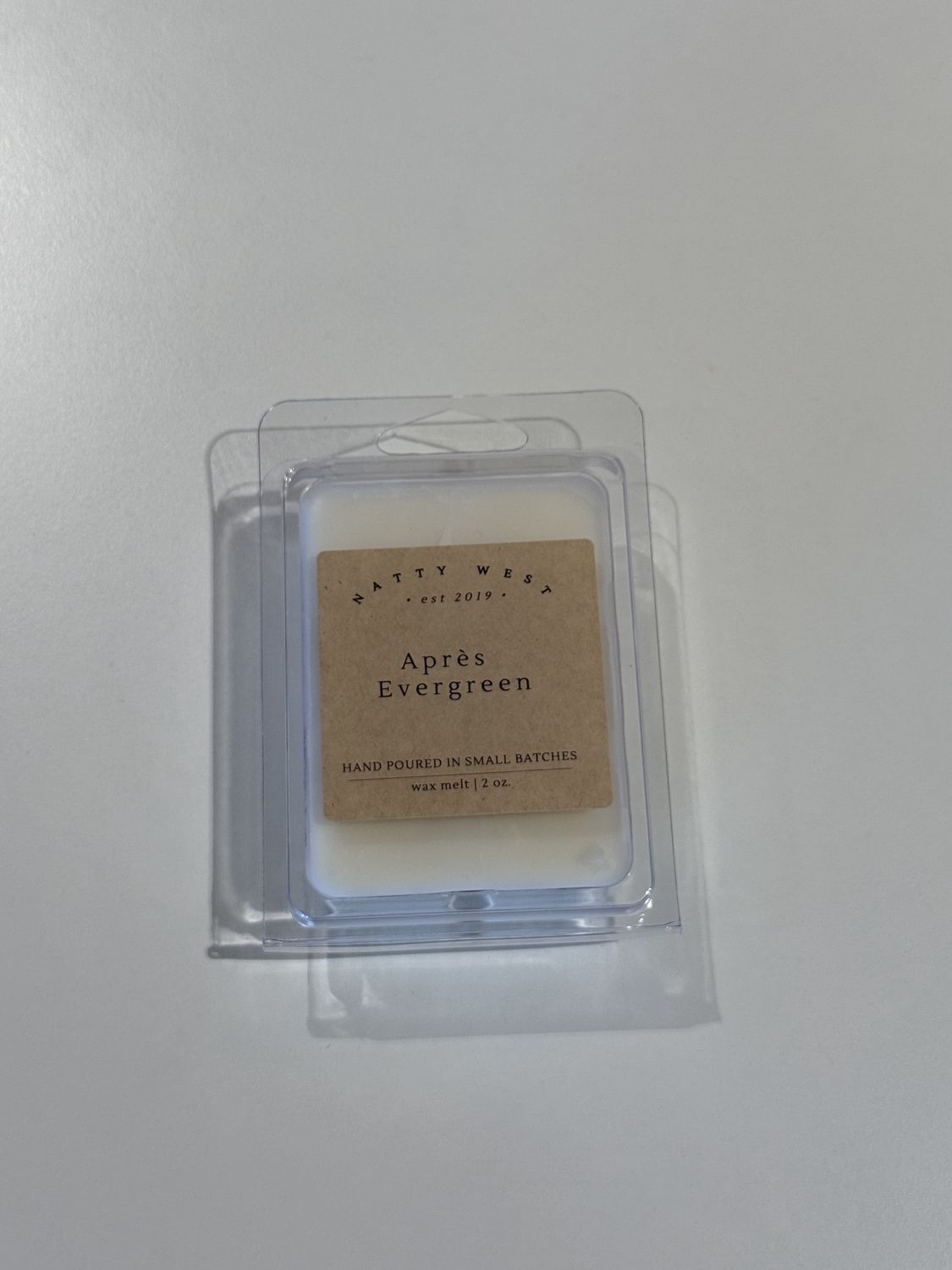 Après Evergreen Home Fragrance, Size: 2 oz Wax Melt