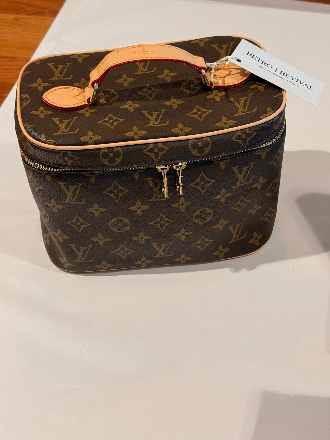 Nice BB Vanity Case