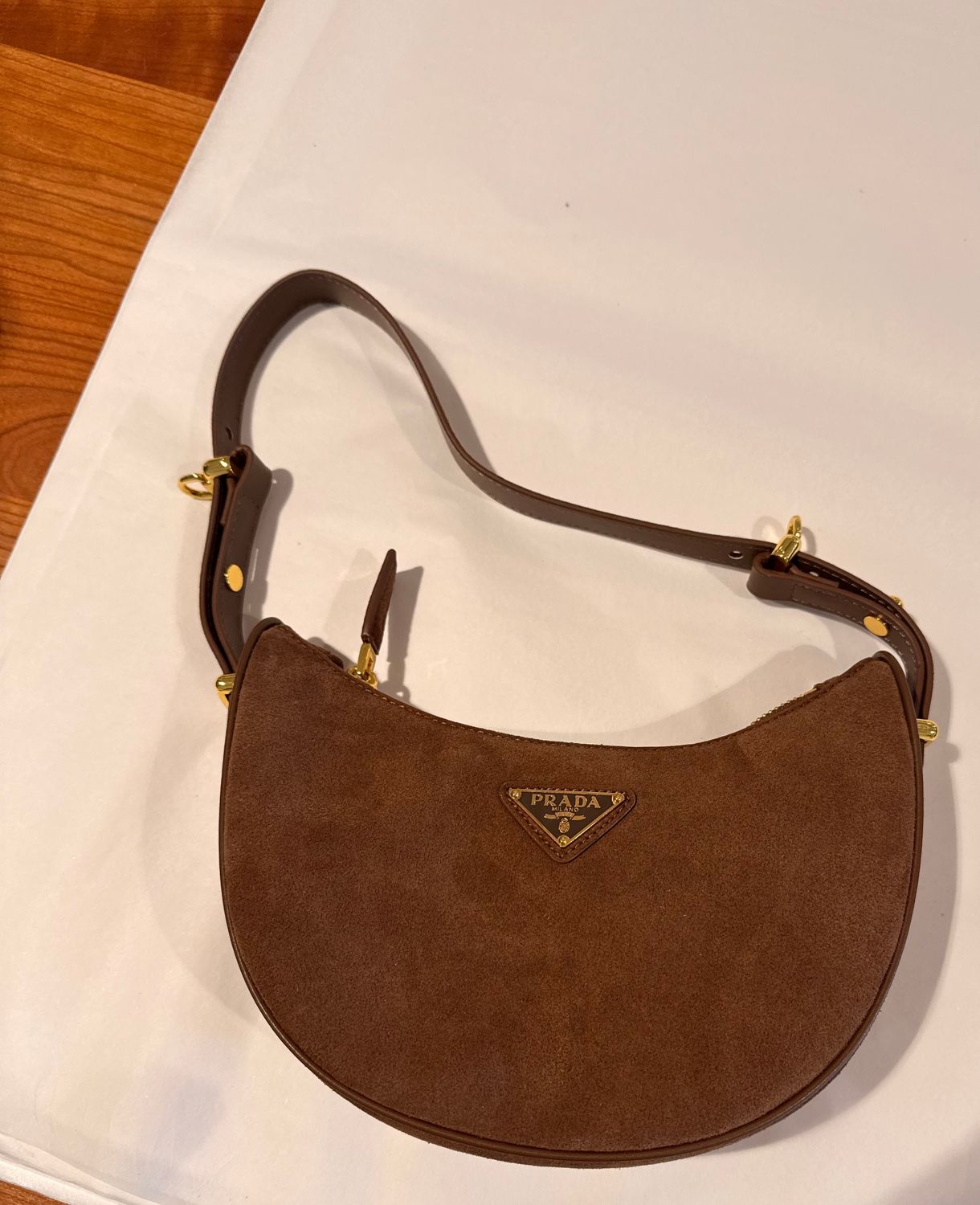 Arqué Mini Shoulder Bag - Suede Brown