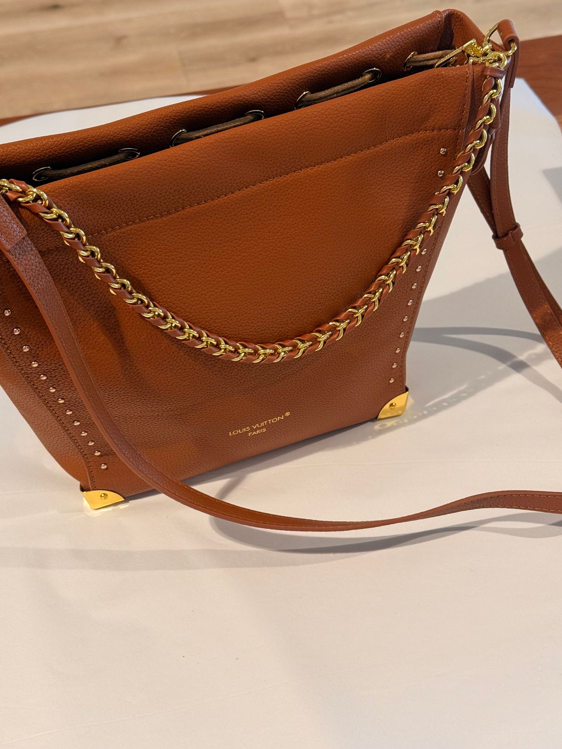 Noé Trunk Handbag