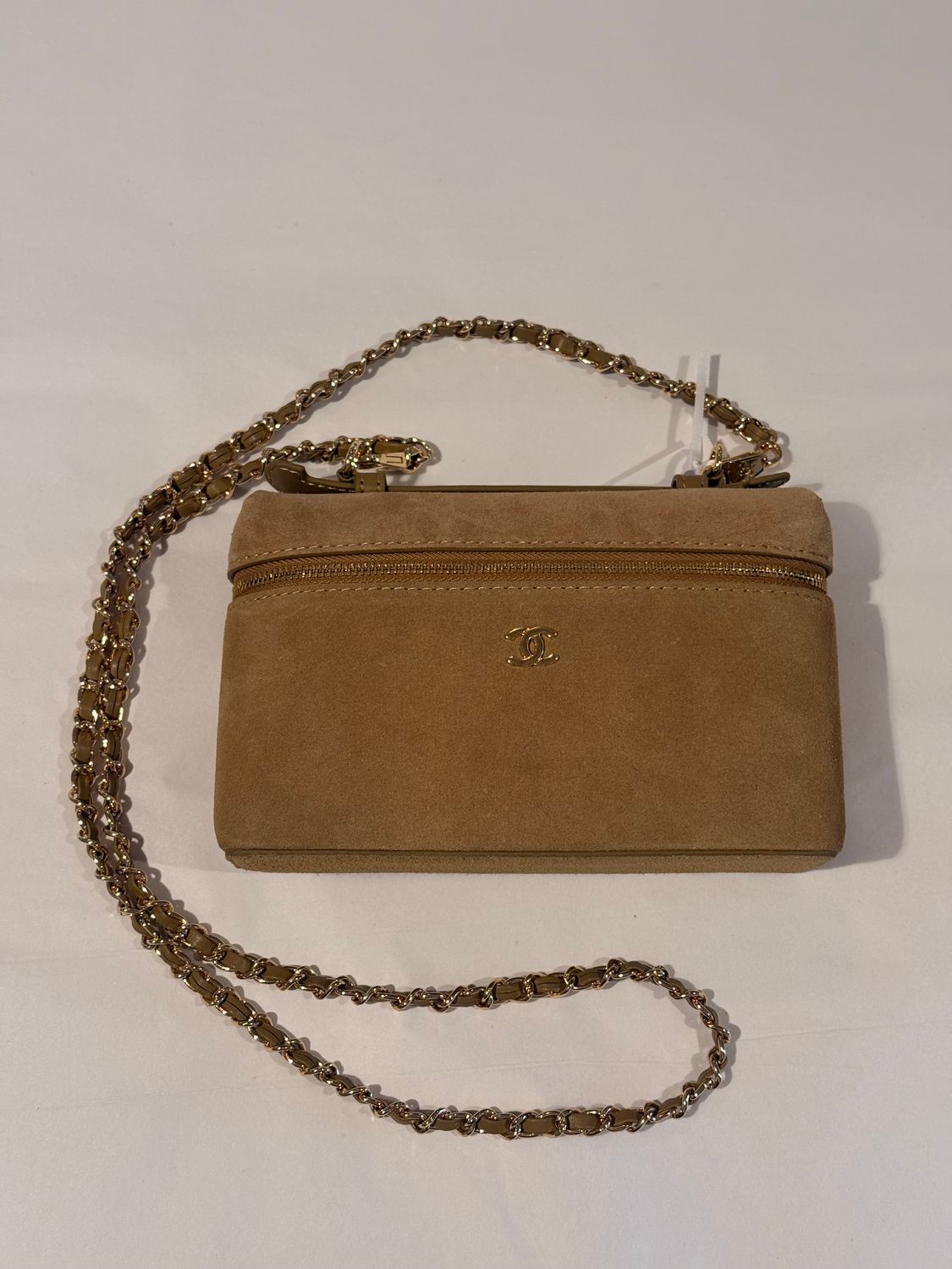 Long/Slim Vanity Case with Chain