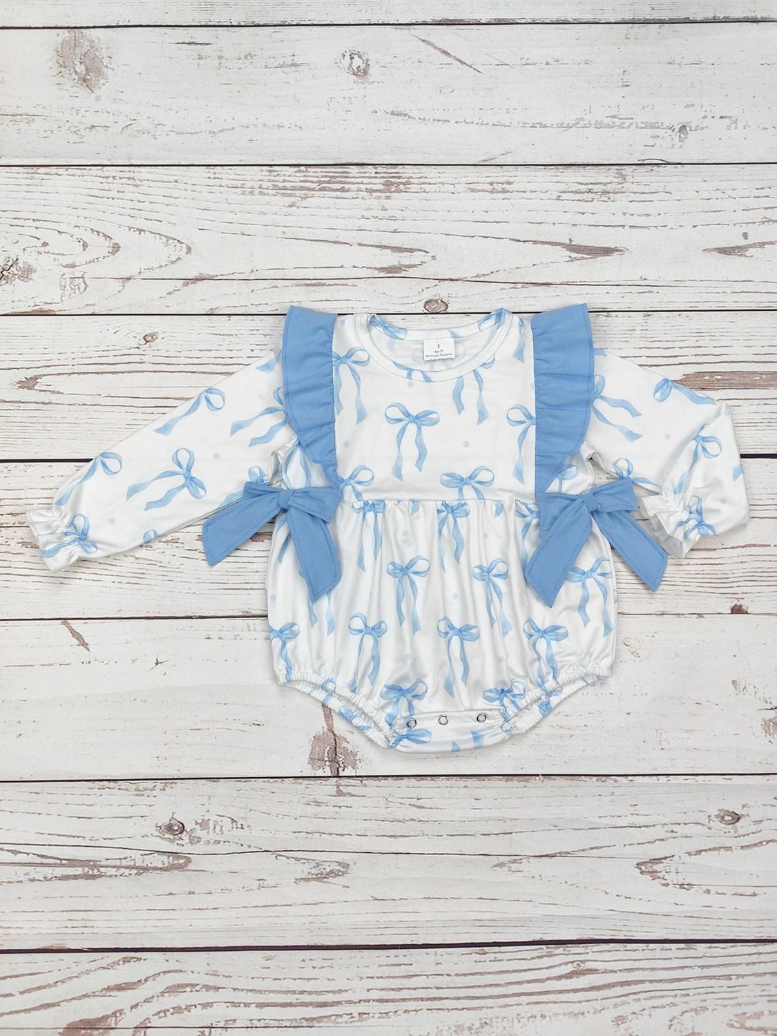 Blue Bow Bubble