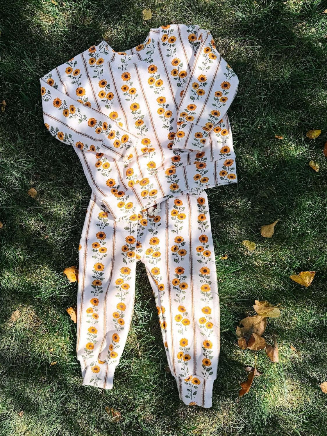 Sunflower Striped Crewneck Set