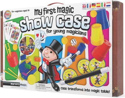 Box of Tricks for Young Magicians - 150 Tricks