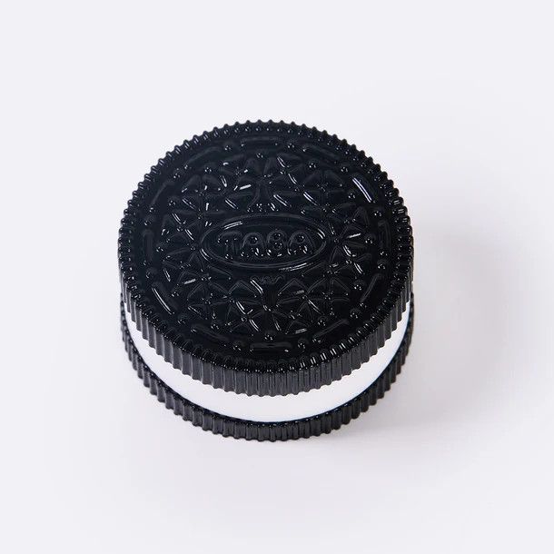 Taba Squishy - Black &amp; White Sandwich Cookie