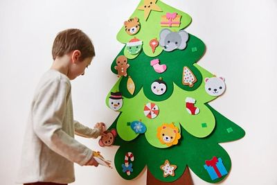 Decorate Your Own - Felt Christmas Tree