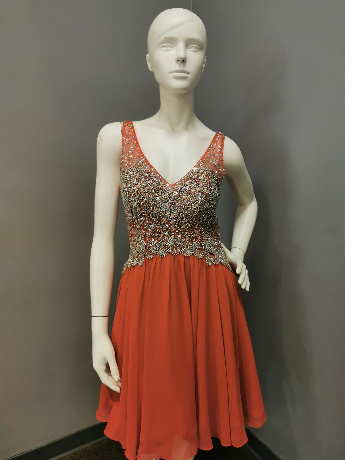 6082, Size: Size M, Color: Red