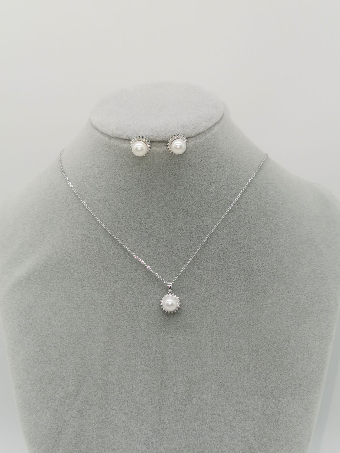 N Set - 113, Color: Silver/Pearl