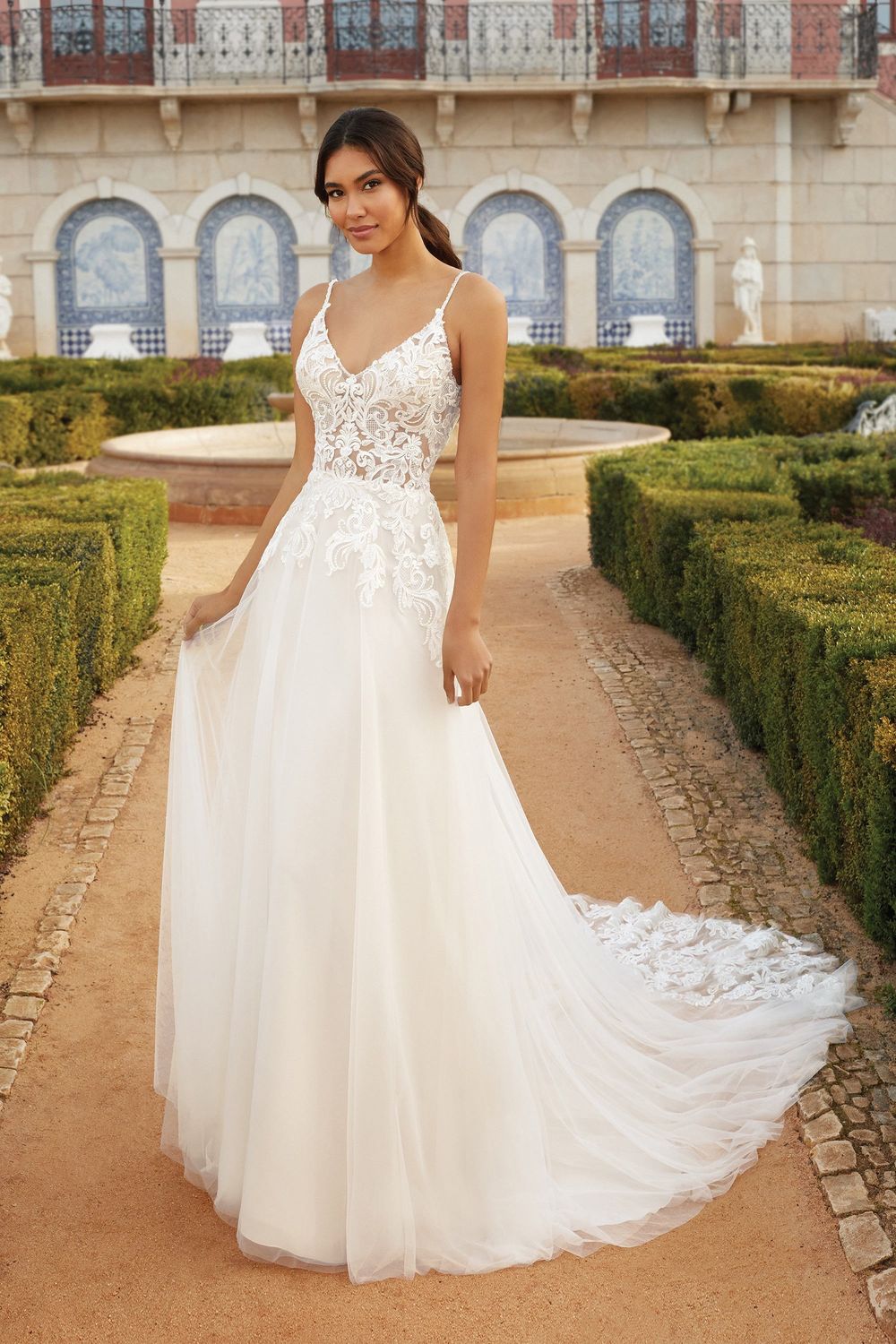 44249LND, Color: Ivory/Ivory/Nude, Size: Size 10