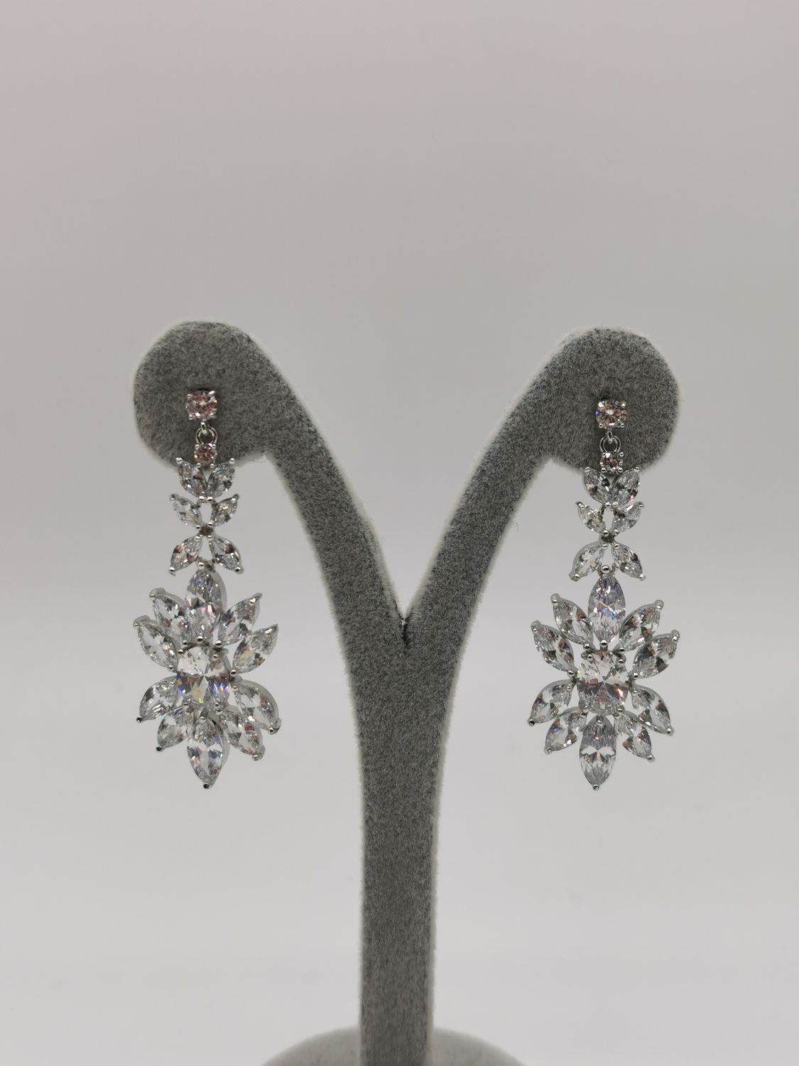 E-1227, Color: Silver