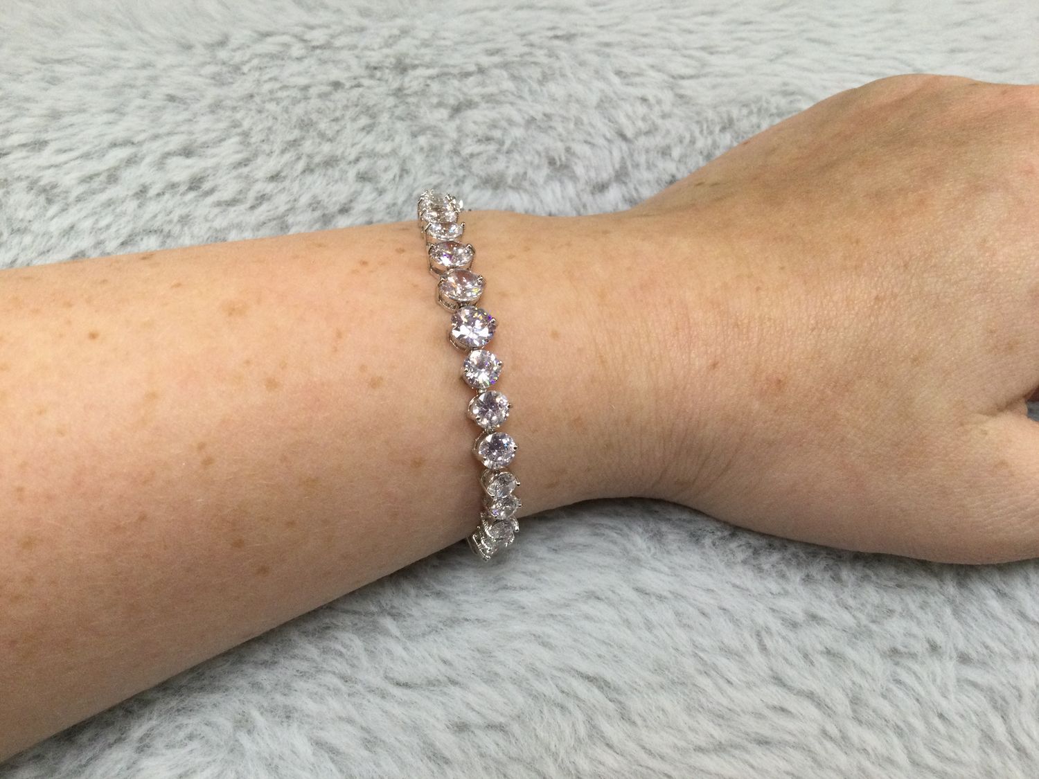 Bracelet - 016, Color: Silver