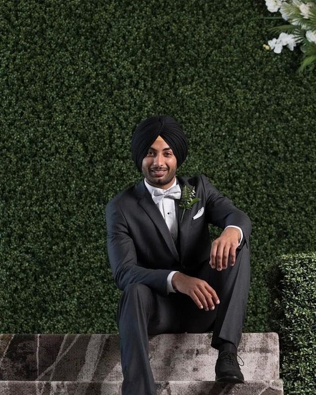 CT701 Black Classic Fit Suit