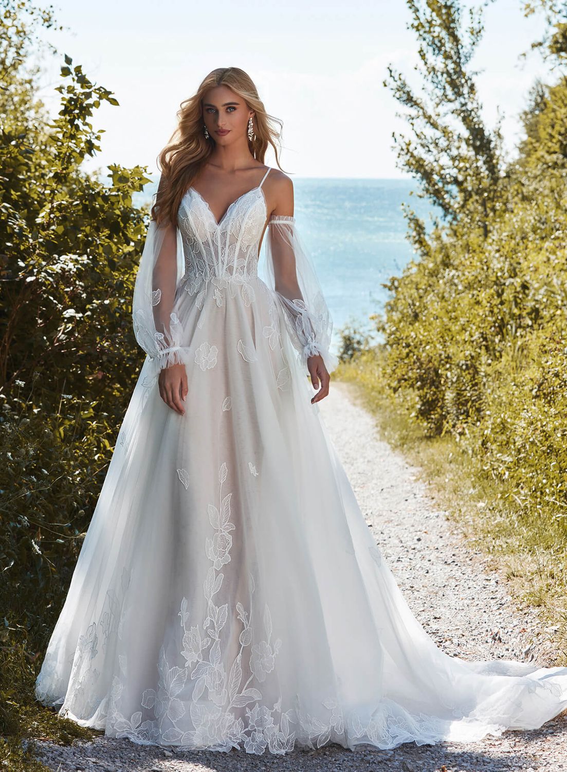LA21116, Color: ivory/ivory, Size: size 12