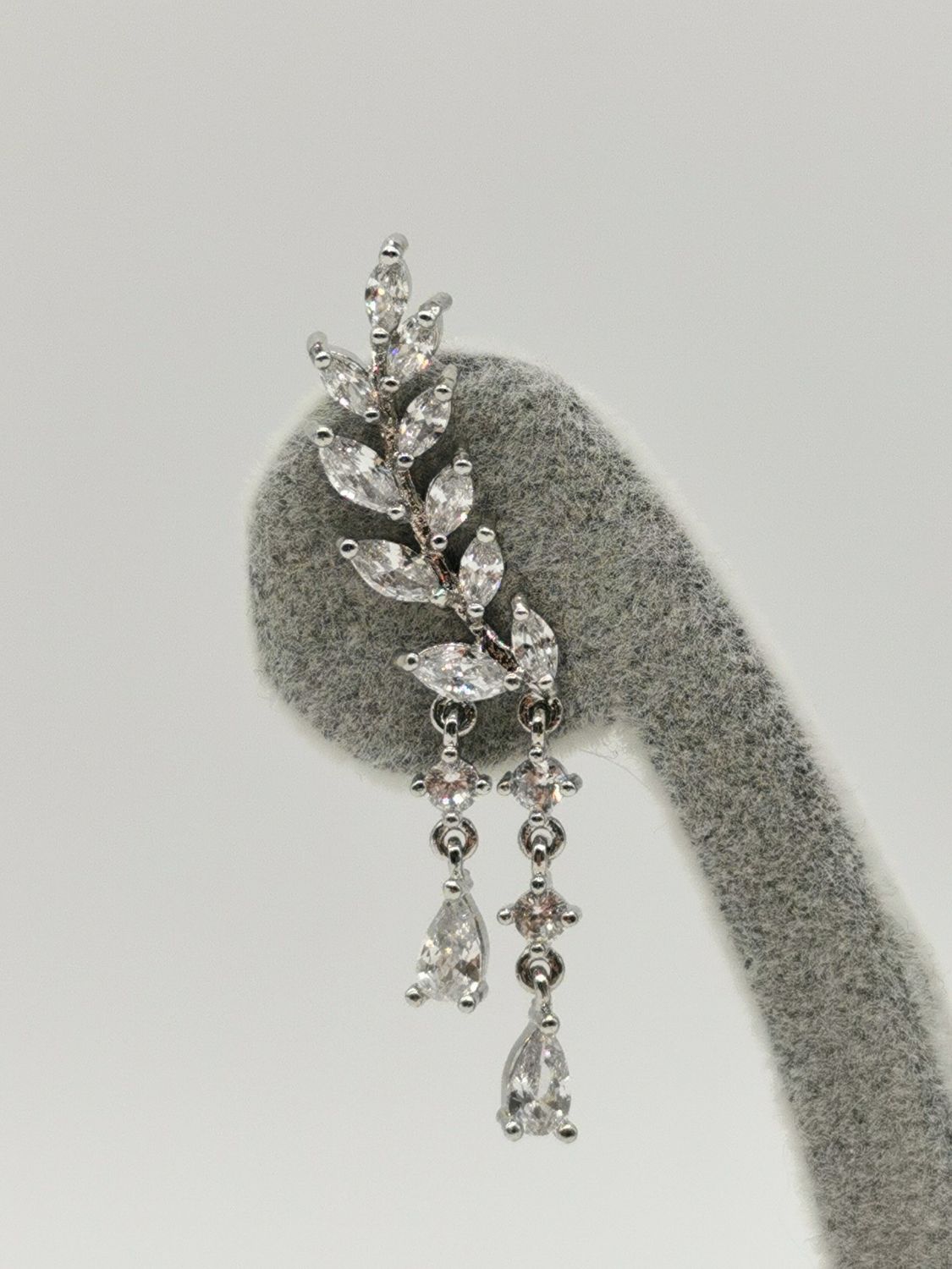 E-1146, Color: Silver