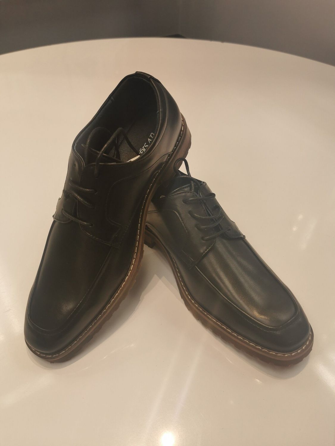 UV17, Color: Black, Size: 6 1/2