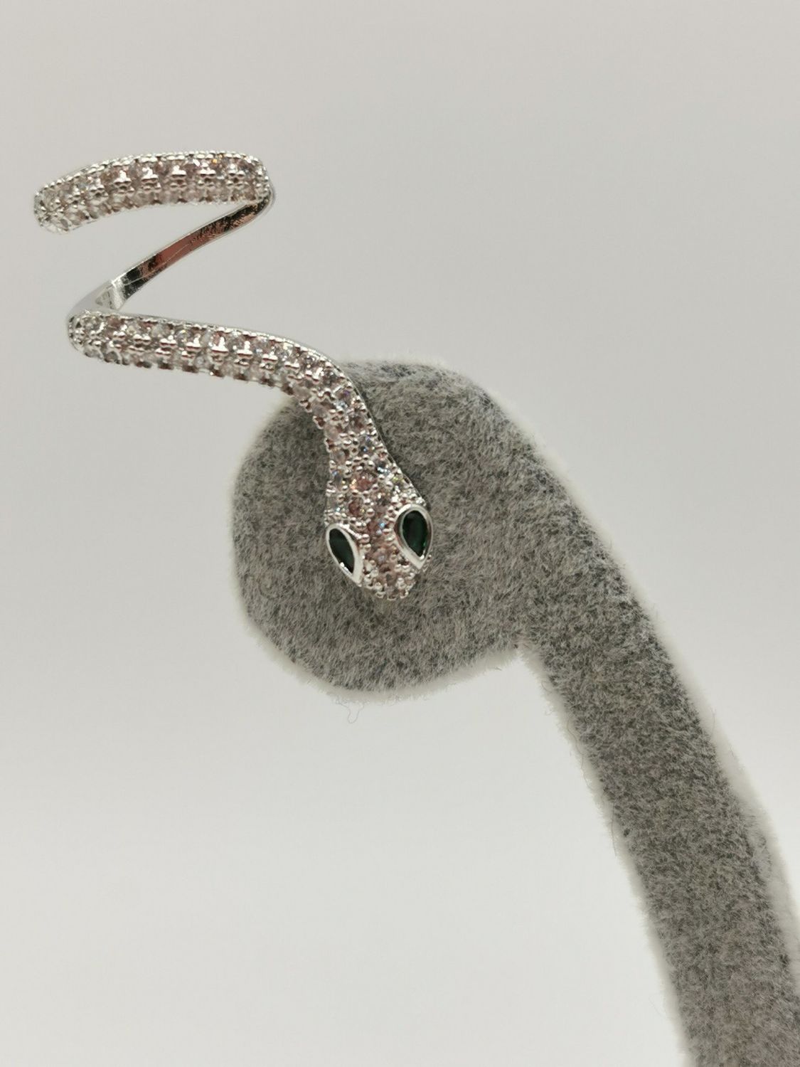 E-1212, Color: Silver
