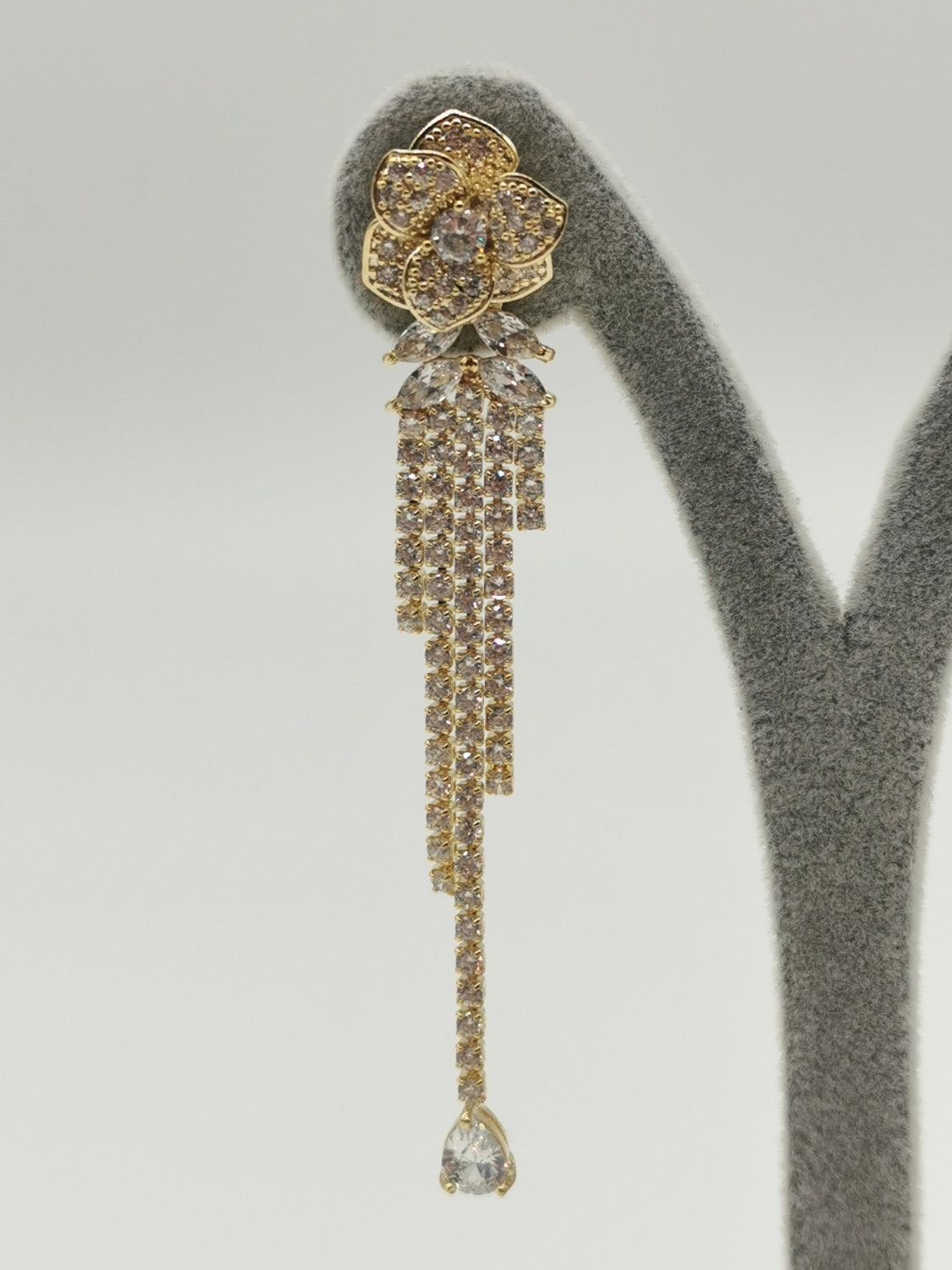 E-1272, Color: Gold