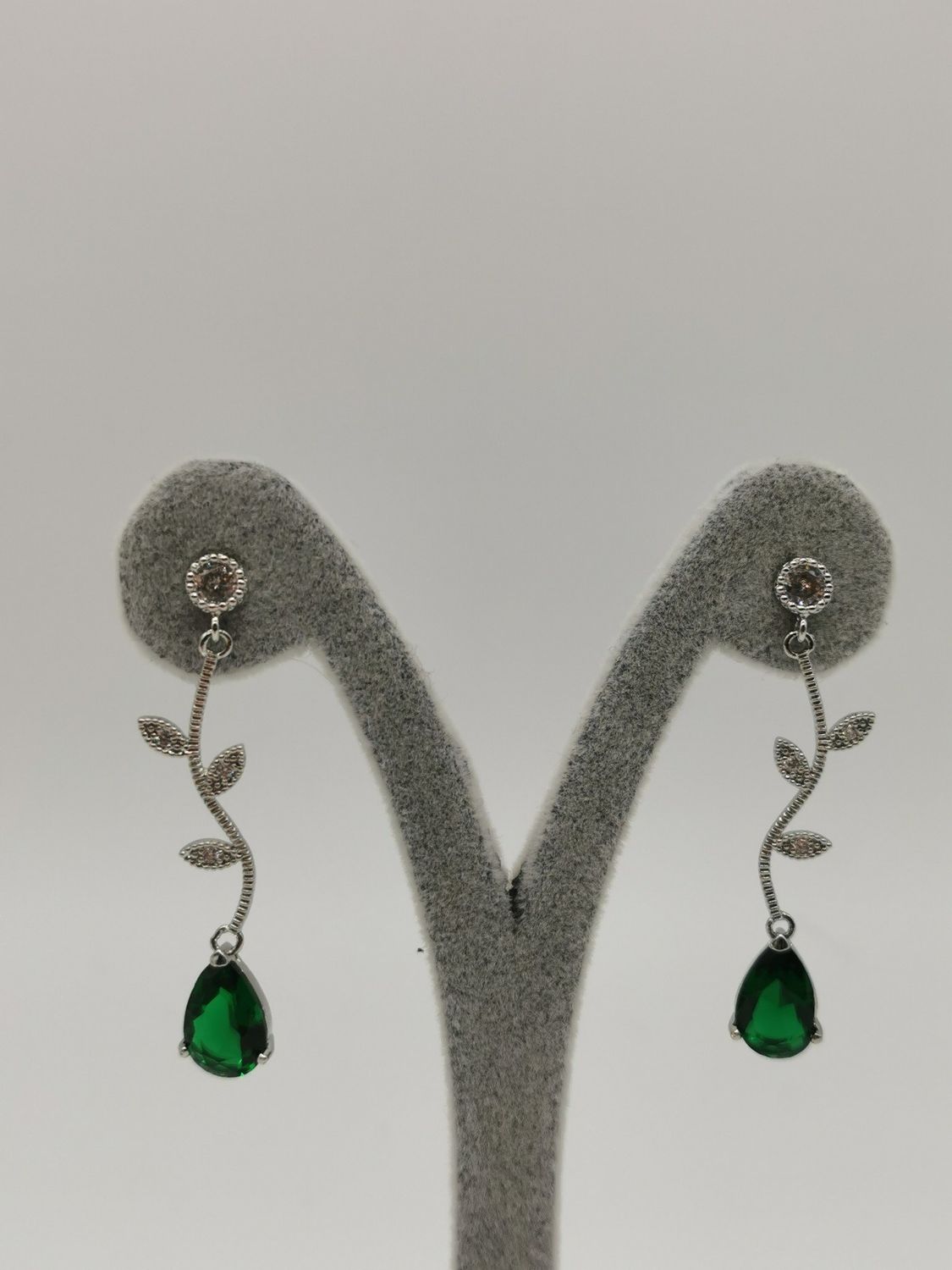 E-1161, Color: Green