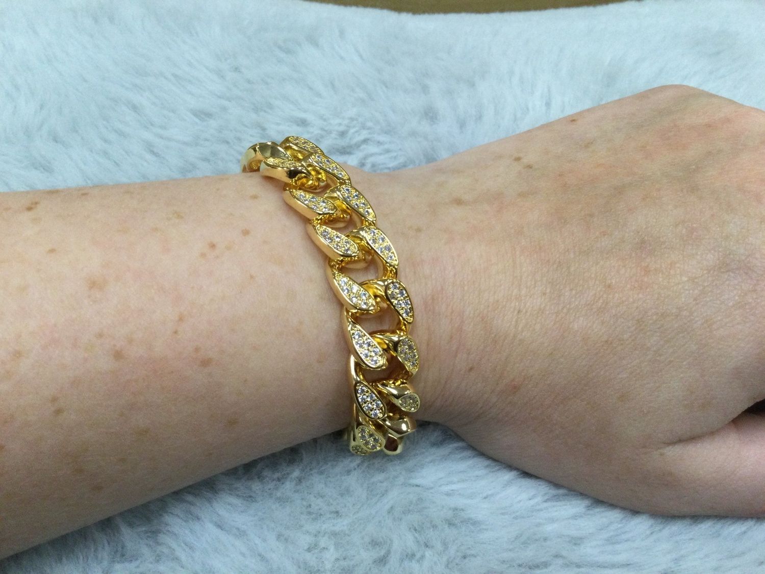 Bracelet - 021, Color: Gold