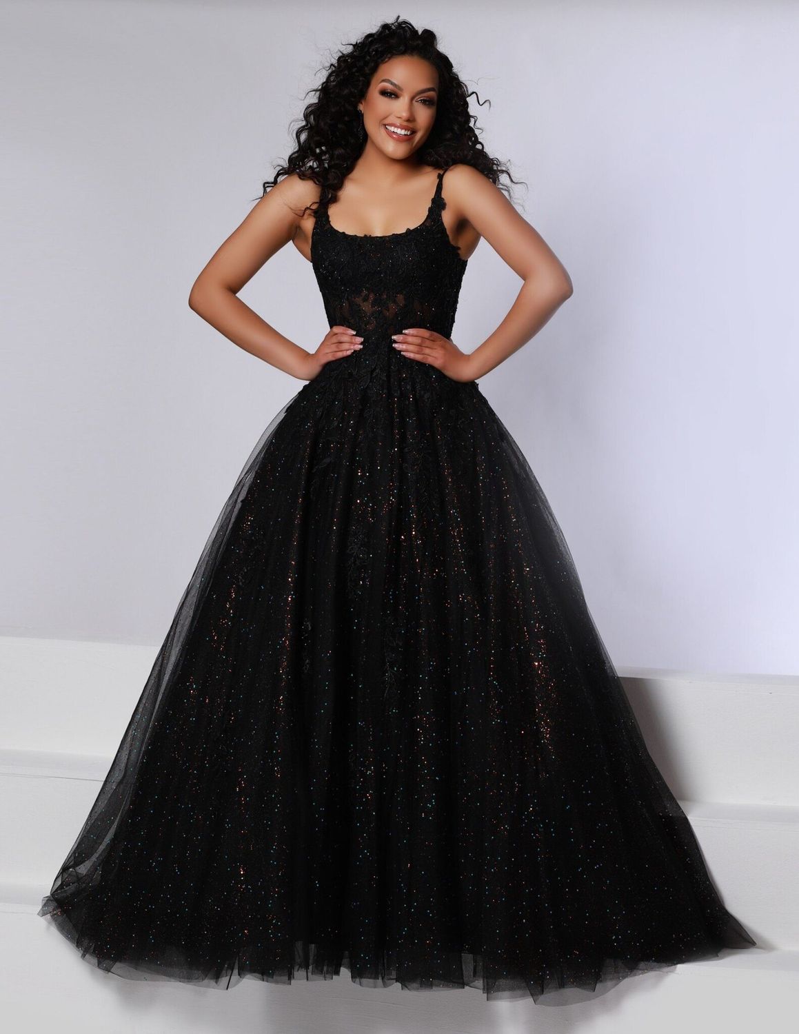 24753, Color: BLACK, Size: SIZE 00