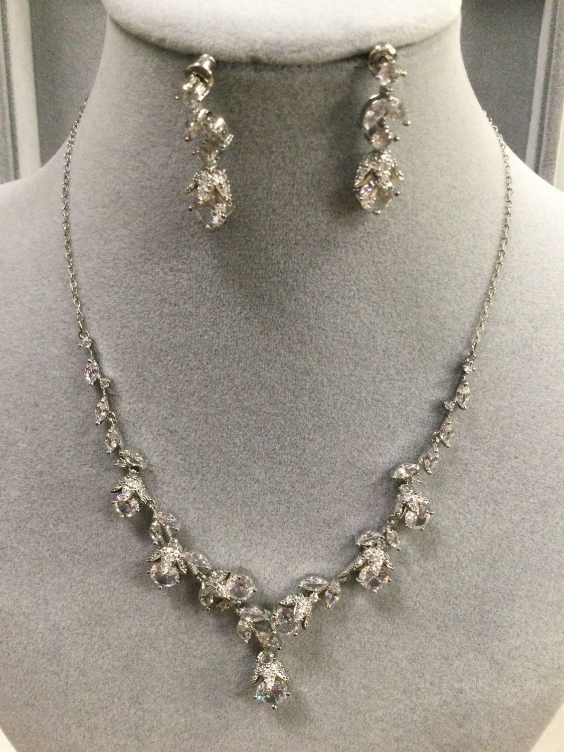 N SET - 211 - SILVER