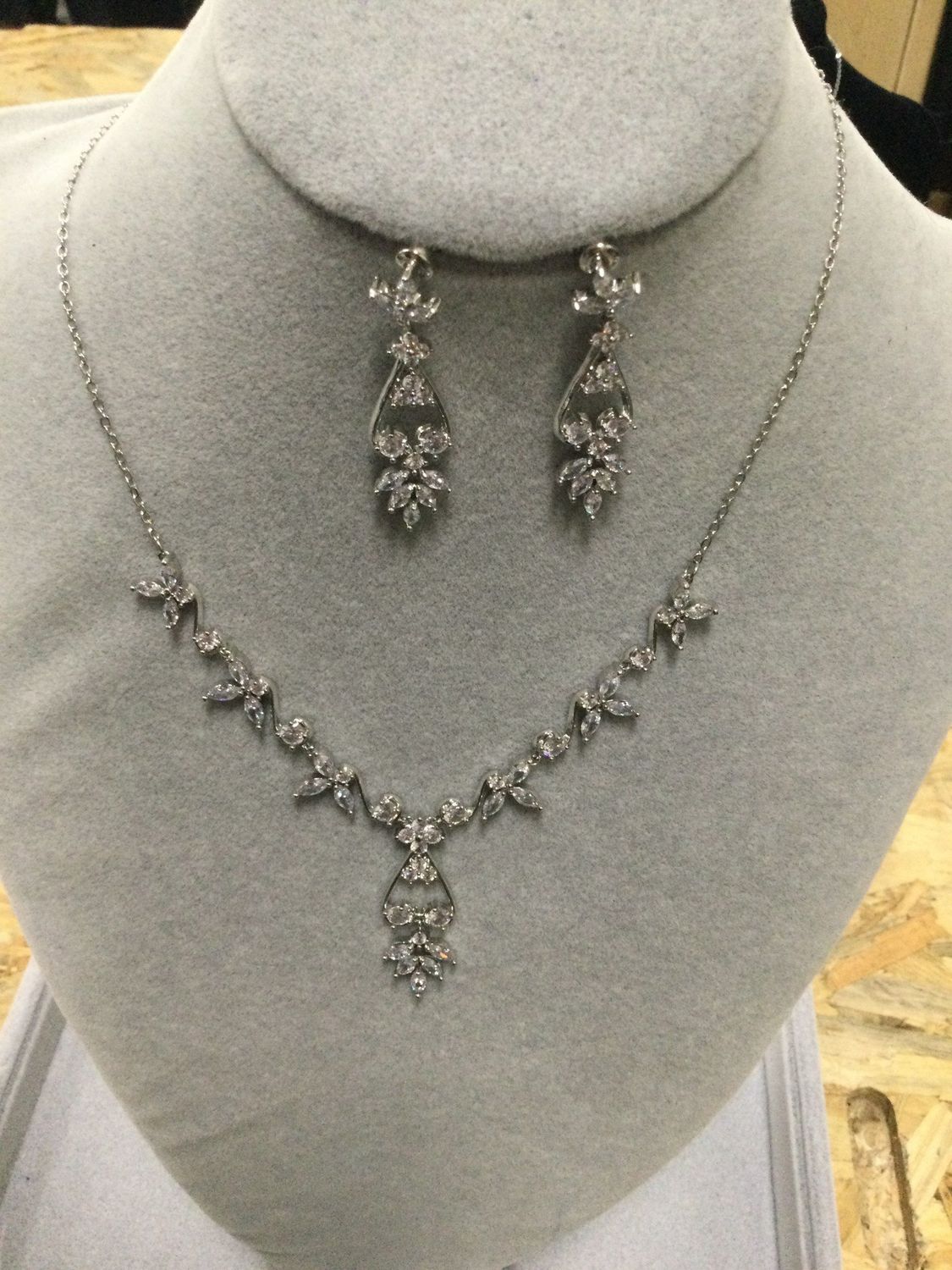 N Set - 200