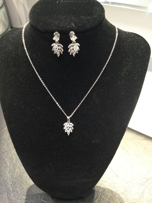 N SET - 194 - SILVER