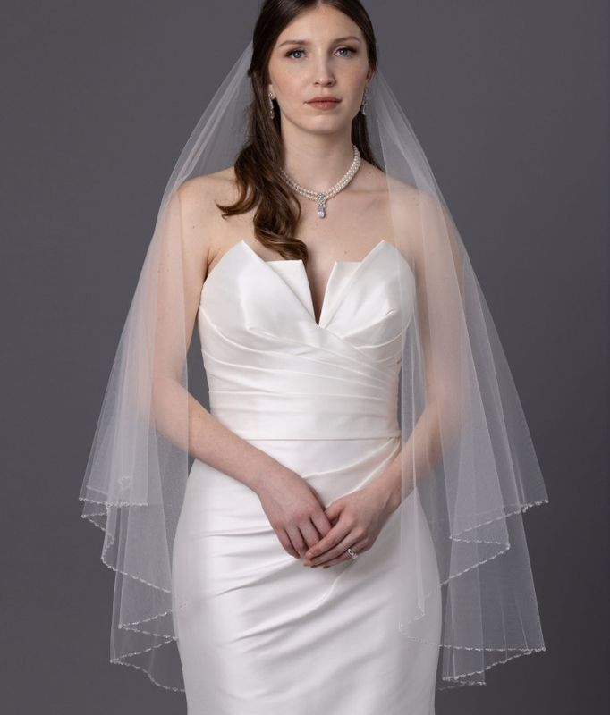 MV-2619 Ivory Crystal 72&quot;x32&quot;/42&quot;