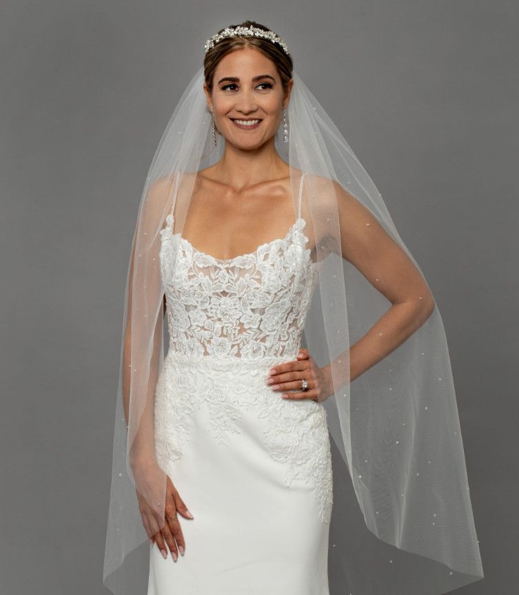 V-797, Color: Ivory/Crystal, Size: 72"x45"