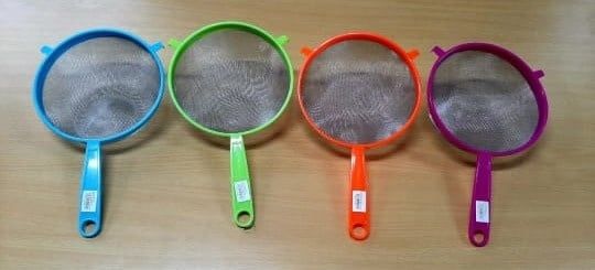 STRAINER 20CM