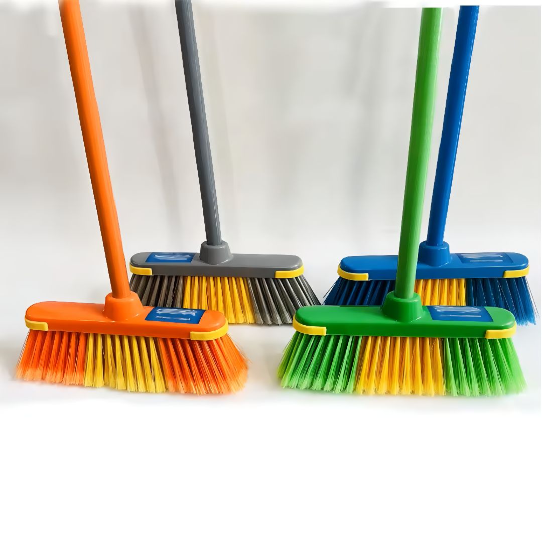 2118 BROOM