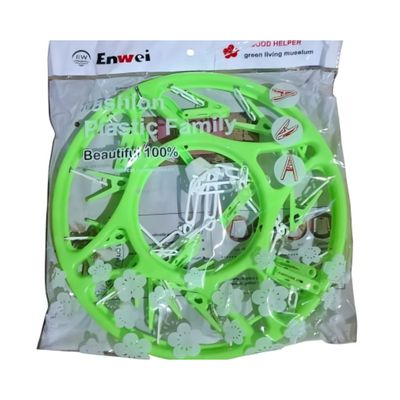 142-33 CLOTHES HANGER