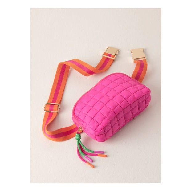 Ezra Belt Bag, Magenta