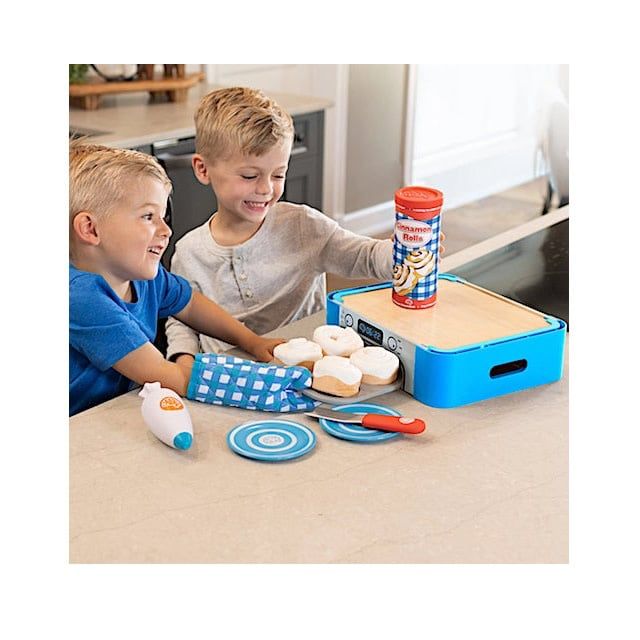 Pretendables Cinnamon Roll Set