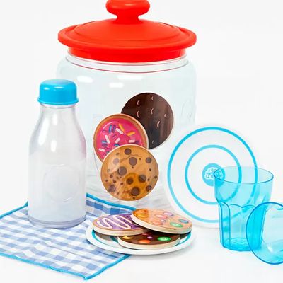 Pretendables Milk and Cookies Set