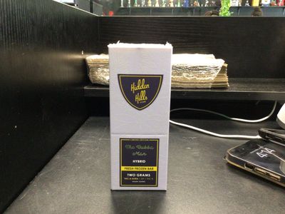 Hidden Hills- poundtown Og Fresh Frozen Bar Disposable two Grams (INDICA)