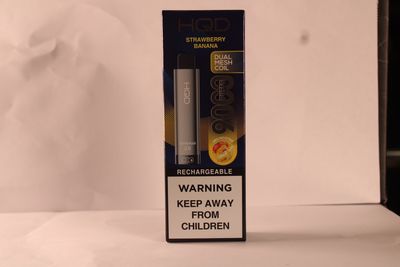HQD - STRAWBERRY BANANA - RECHARGEABLE  9000 PUFFS