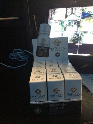 NATURE&#39;S GOLD RESERVE - KRATOM - BOTTLE