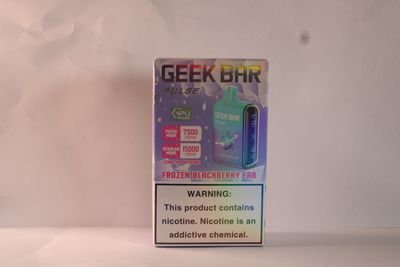 GEEK BAR PULSE - FROZEN BLACKBERRY FAB
