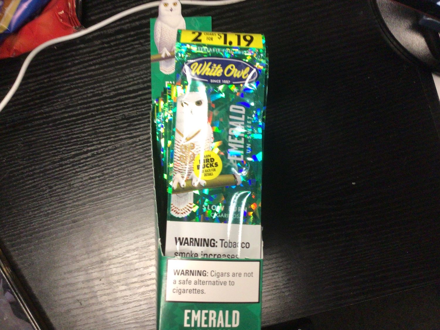 WHITE OWL -EMERALD  -SLOW BURN CIGARILLOS