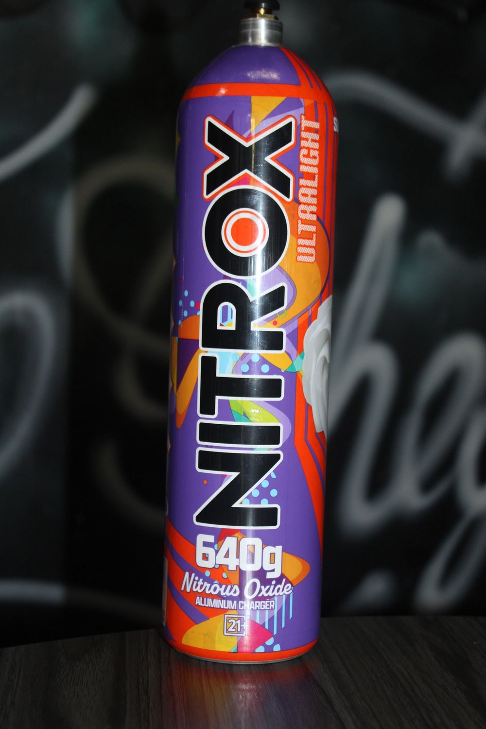 Nitrox ultra light N20 640G cream aluminum charger