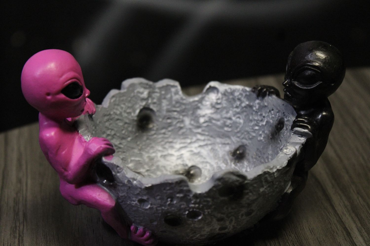 ALIEN ASHTRAY #6